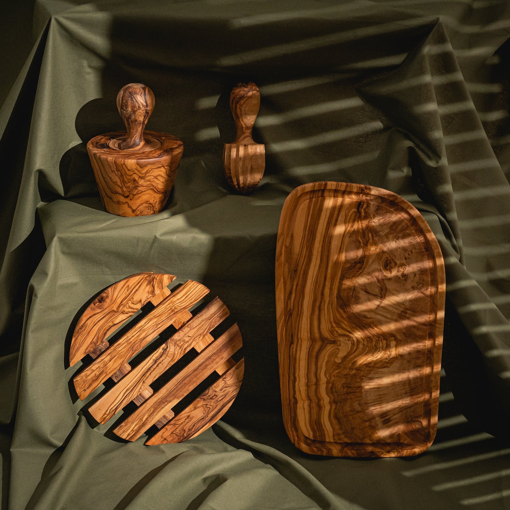 Pack de cuisine en bois d'olivier 4 pièces